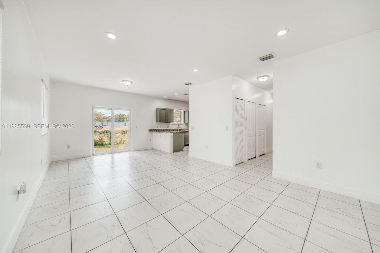 14708 NE 7th Ave, Unit 14708, Miami, FL 33161 Photo