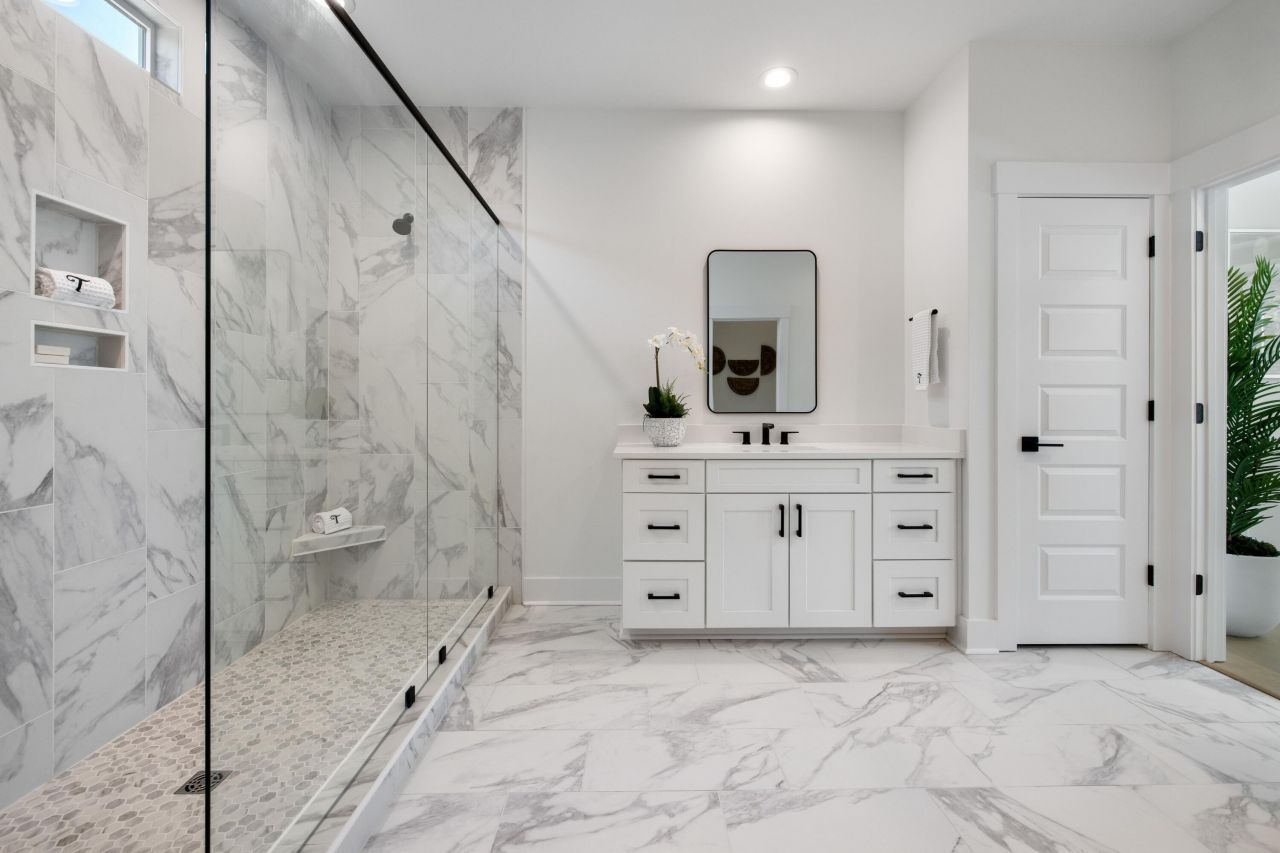 2003 Sea Water Dr Drive Photo 9