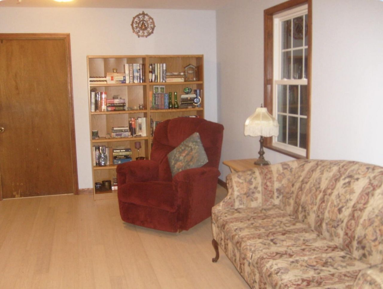 246 Columbia Drive Photo 10