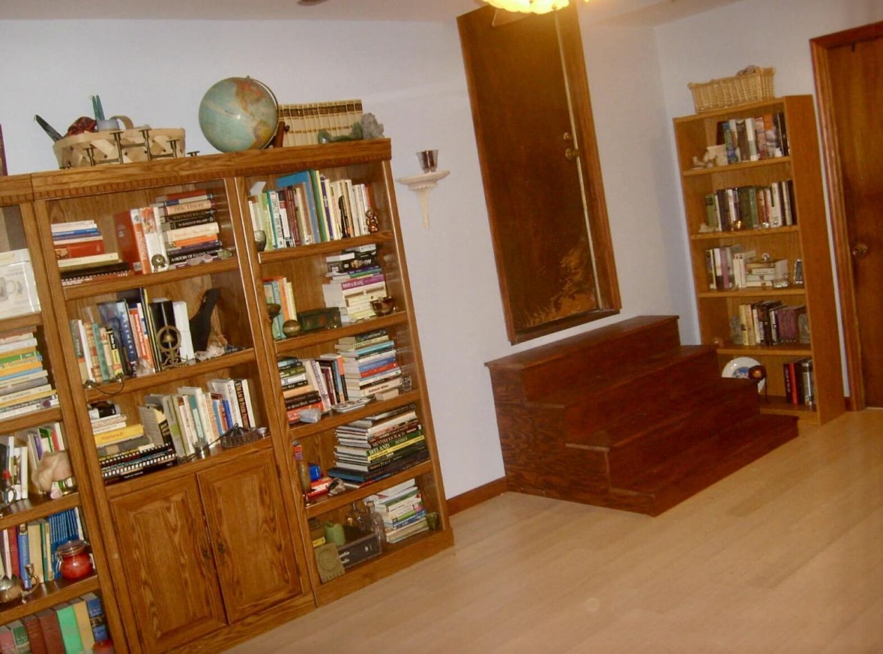 246 Columbia Drive Photo 11