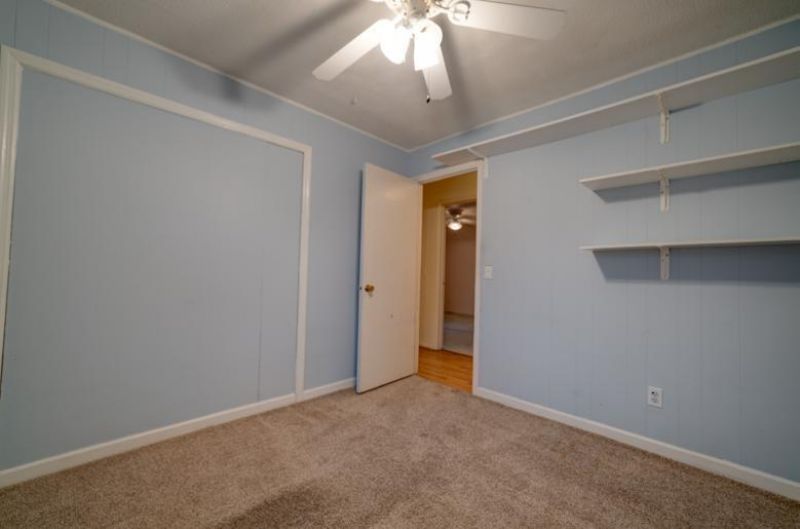 246 Columbia Drive Photo 16