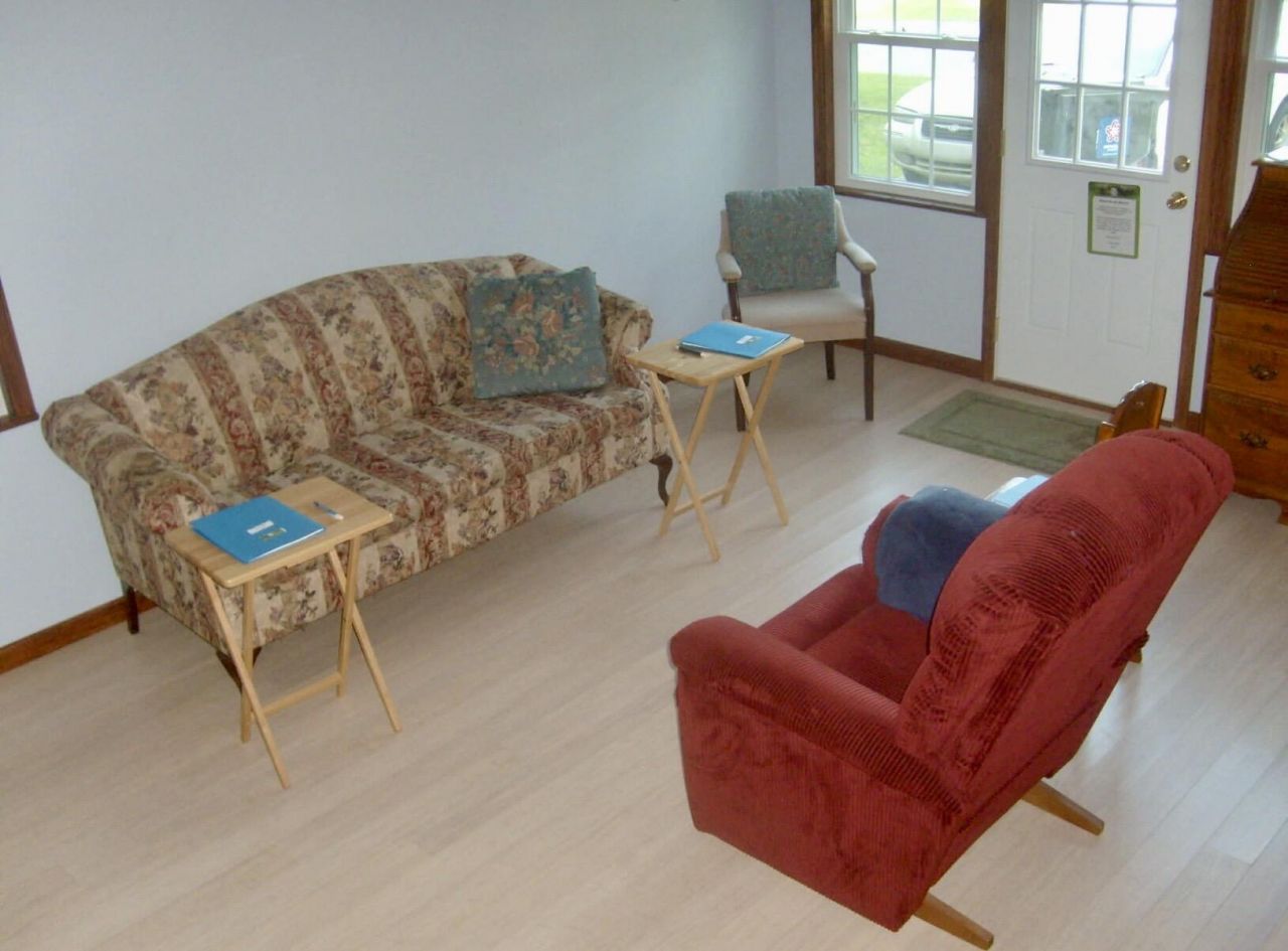 246 Columbia Drive Photo 9