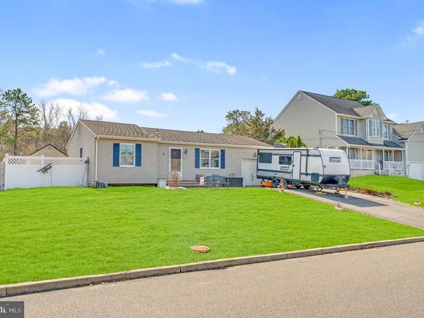 1113 SEASHELL AVENUE , MANAHAWKIN, NJ 08050