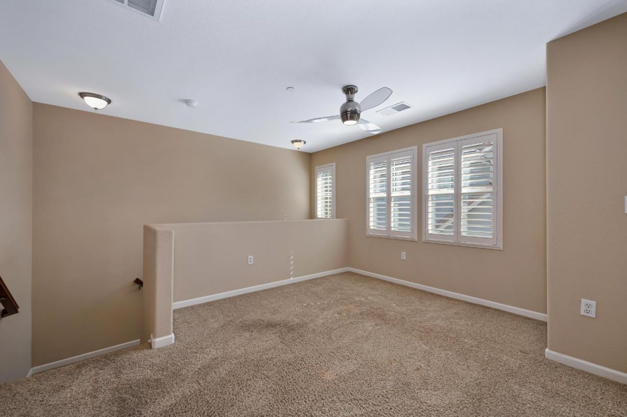 206 Dante Cir, Roseville, CA 95678 Photo