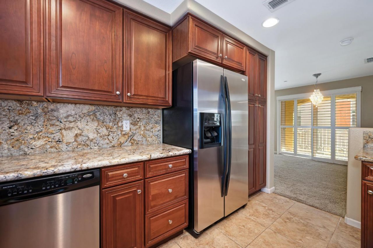 206 Dante Cir, Roseville, CA 95678 Photo