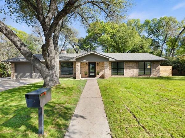 11605 Eubank DR, Austin, TX 78758