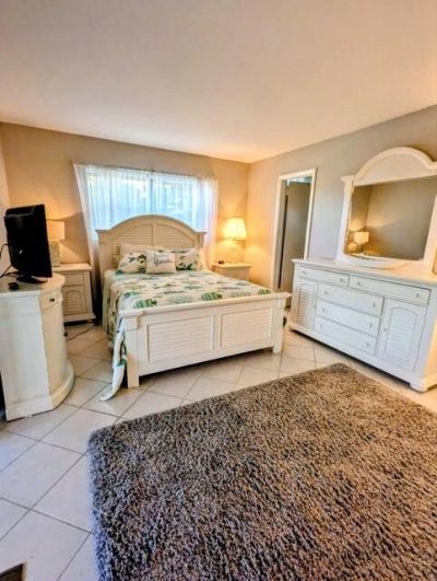 240 Sheffield J, West Palm Beach, FL 33417 Photo