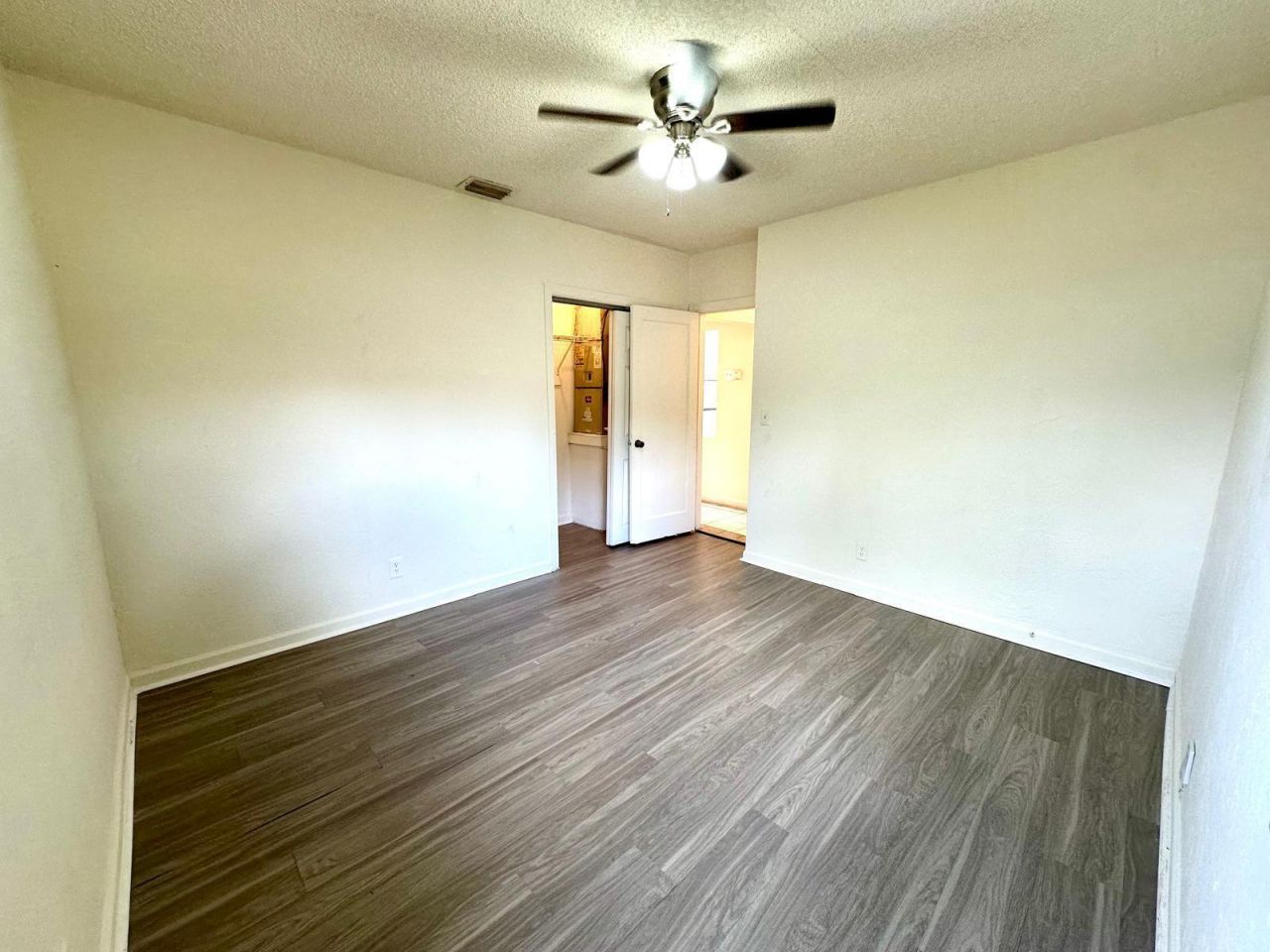 407 55th Street, West Palm Beach, FL 33407 Photo