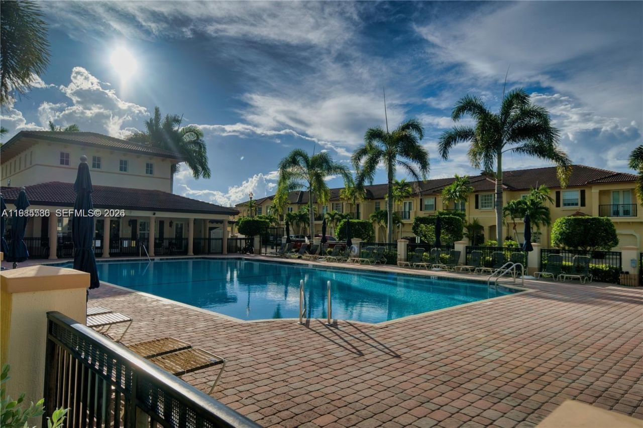 12826 SW 134th St, Miami, FL 33186 Photo