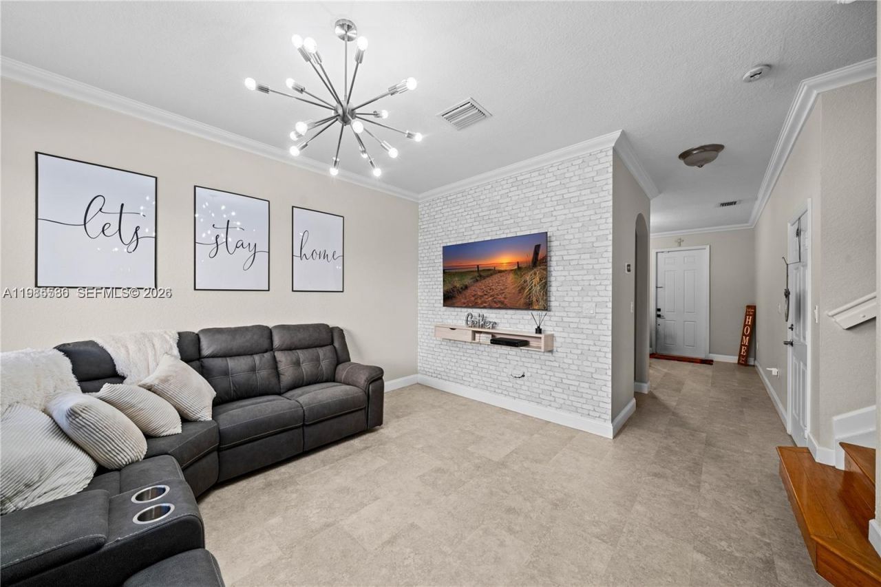 12826 SW 134th St, Miami, FL 33186 Photo