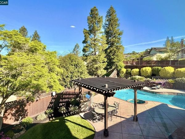 810 Century Way, Danville, CA 94526