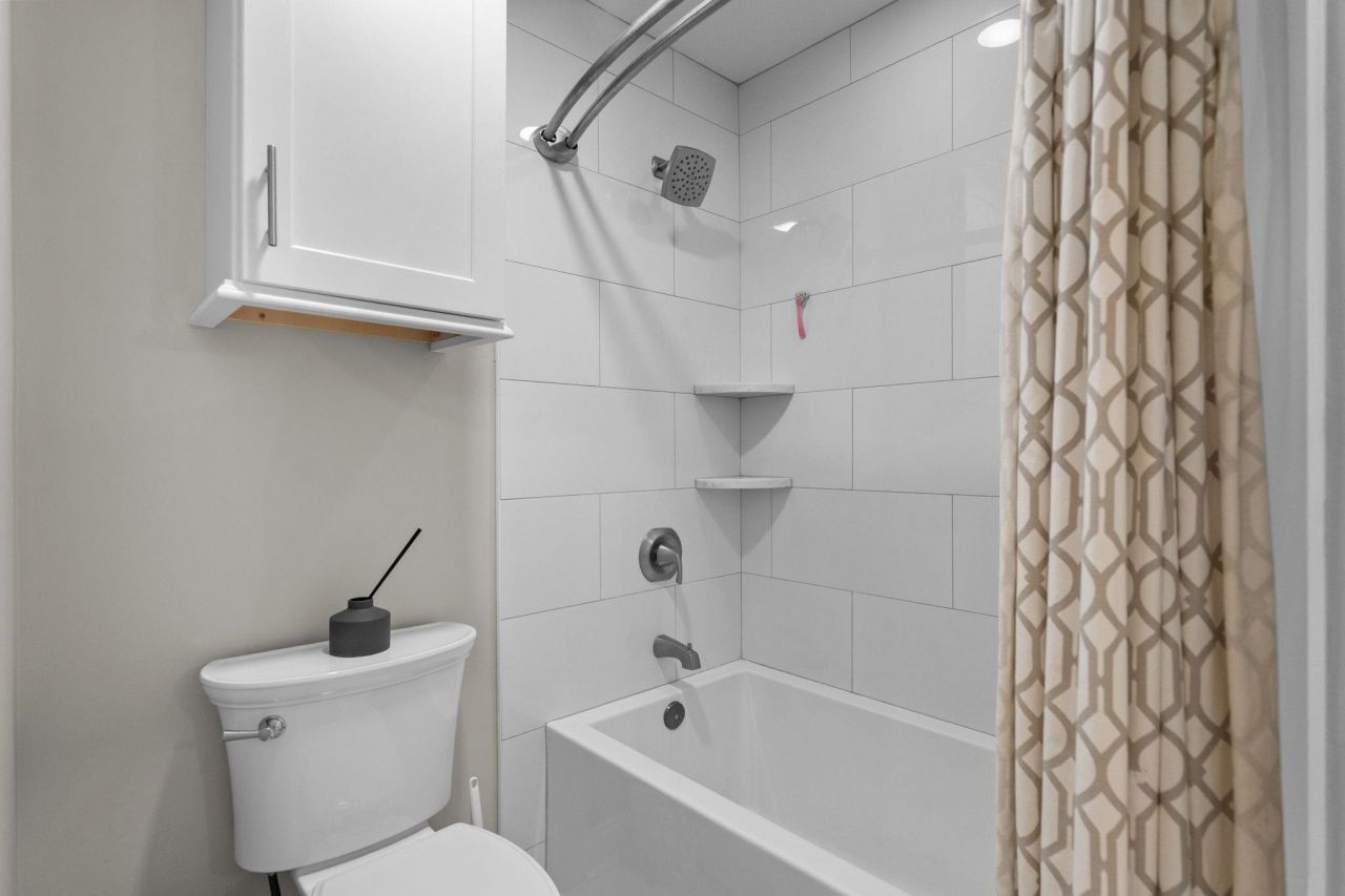 3004 Bellfield Ct. Photo 29