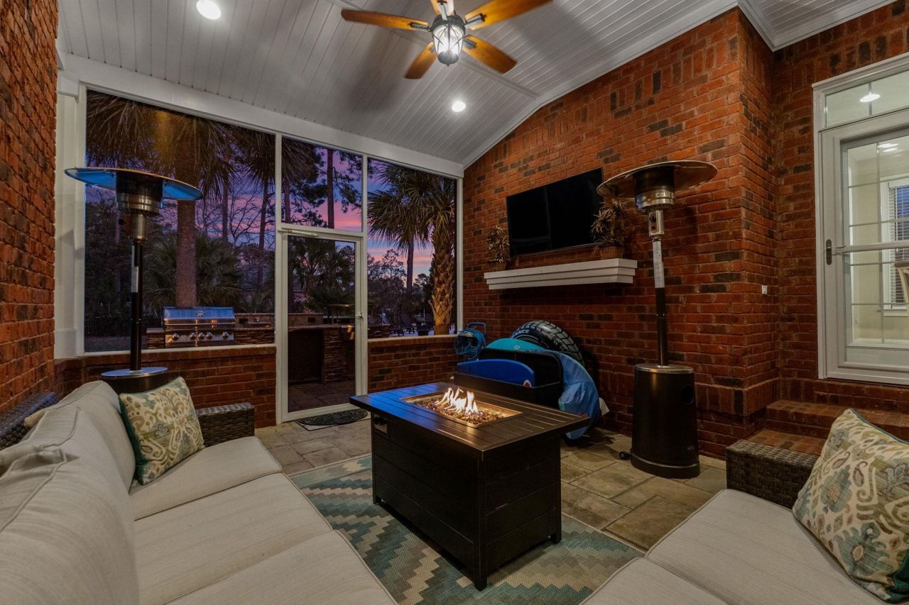 3004 Bellfield Ct. Photo 4