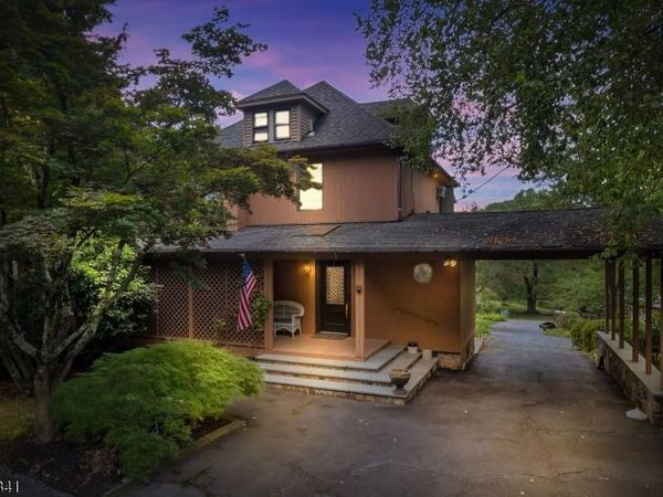 833 Berkshire Valley Rd, Jefferson, NJ 07885