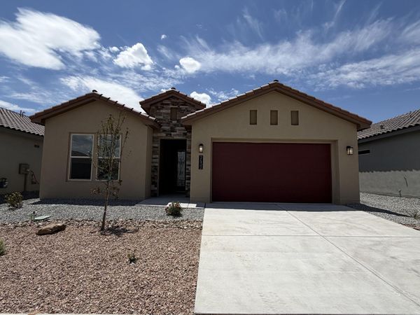 2432 Marble Avenue NE, Rio Rancho, NM 87144