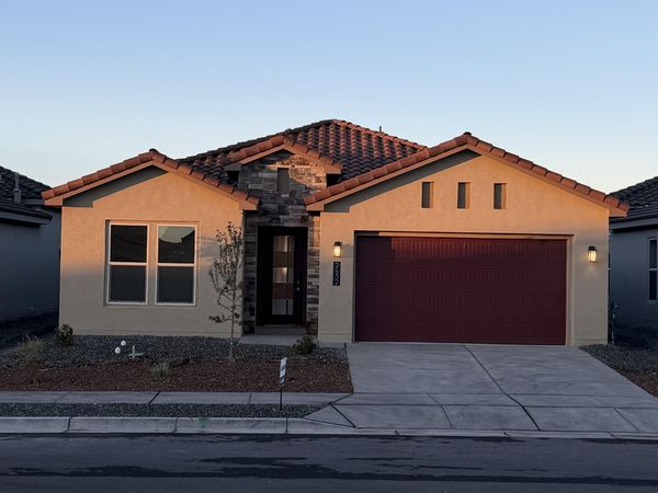 2432 Marble Avenue NE, Rio Rancho, NM 87144