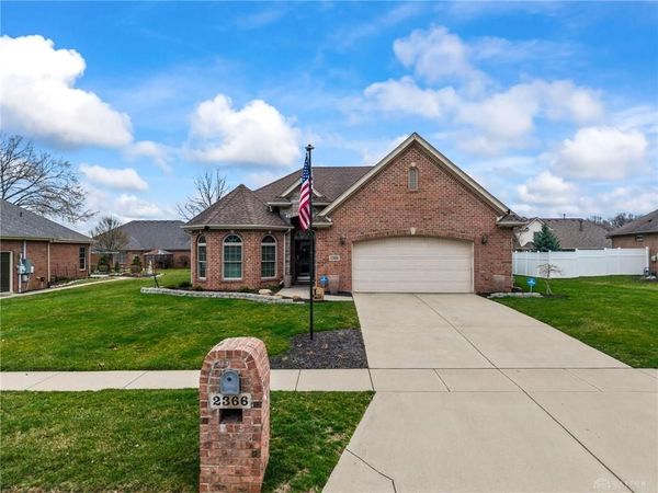 2366 Cheviot Hills Lane, Vandalia, OH 45377