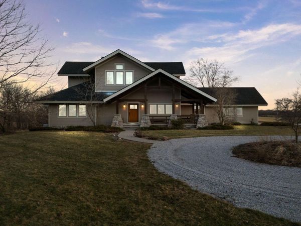 5665 Braun Road, Saline, MI 48176