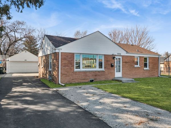 2204 25th Avenue , Melrose Park, IL 60164