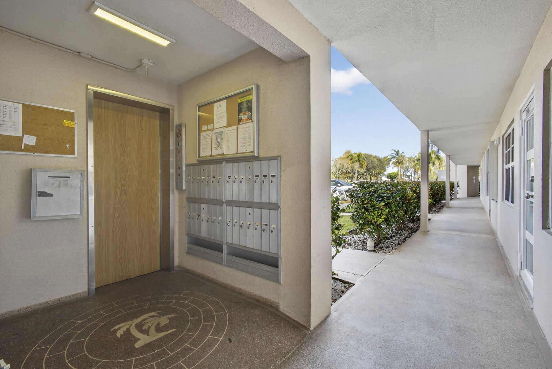 361 Wellington J, West Palm Beach, FL 33417 Photo