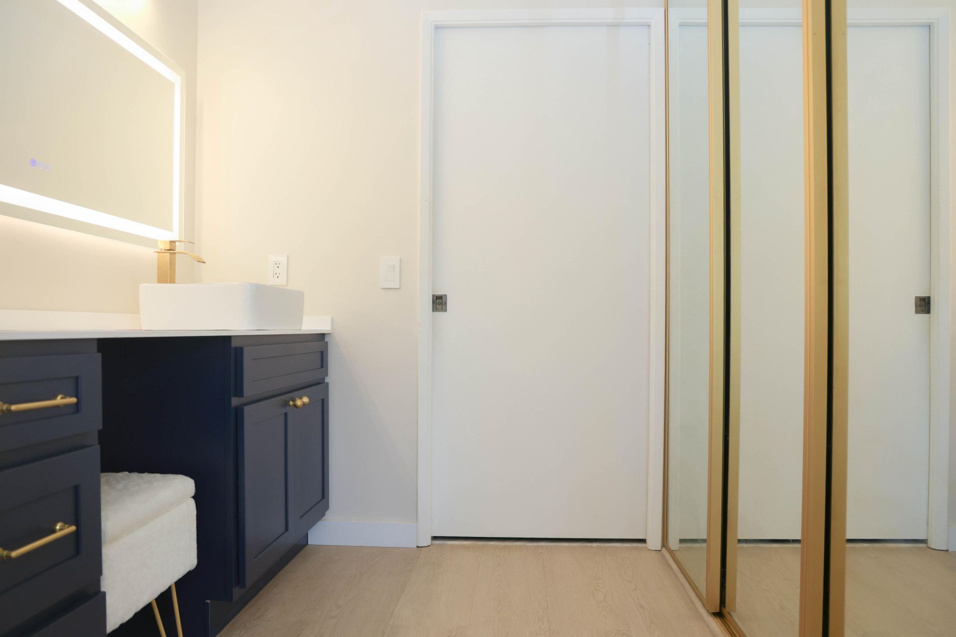 2334 S Cypress Bend Drive, Unit 202, Pompano Beach, FL 33069 Photo