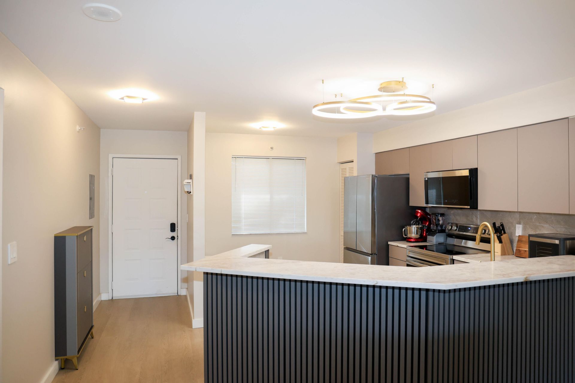 2334 S Cypress Bend Drive, Unit 202, Pompano Beach, FL 33069 Photo