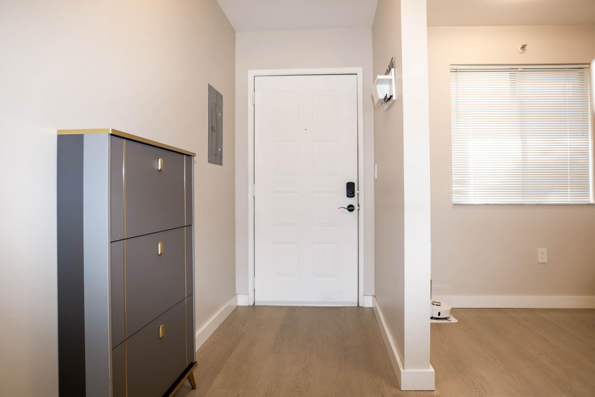 2334 S Cypress Bend Drive, Unit 202, Pompano Beach, FL 33069 Photo