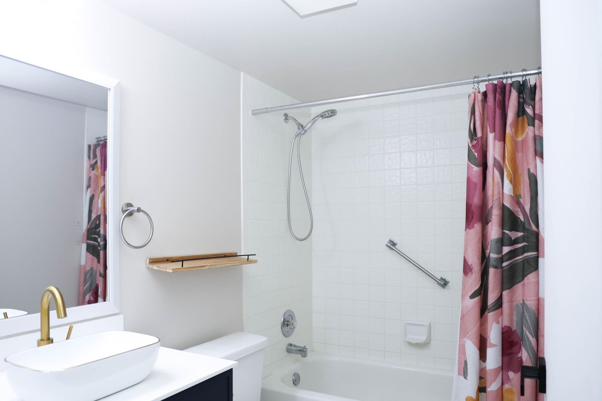 2334 S Cypress Bend Drive, Unit 202, Pompano Beach, FL 33069 Photo