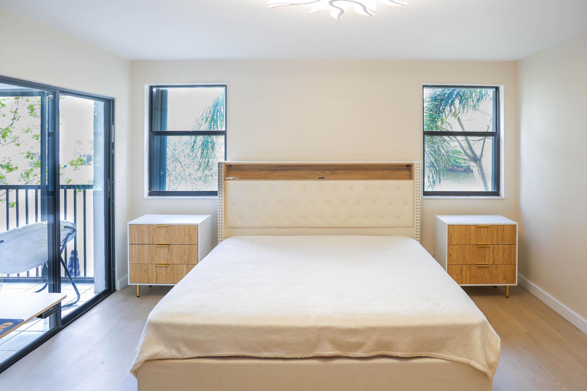 2334 S Cypress Bend Drive, Unit 202, Pompano Beach, FL 33069 Photo