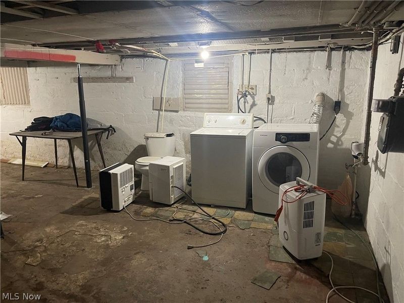 2125 SW 7th Street SW, Akron, OH 44314 Photo 19