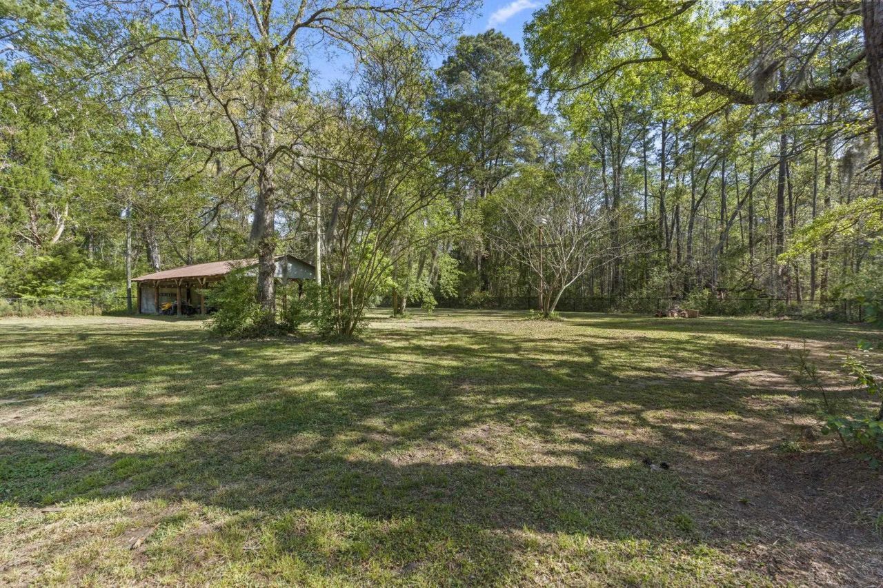 2090 Little Lamb Rd. Photo 34