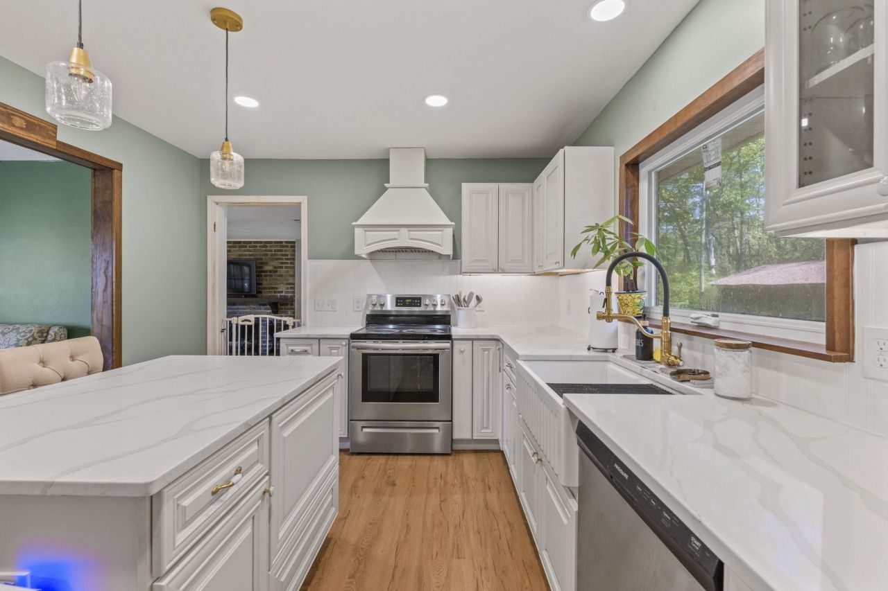 2090 Little Lamb Rd. Photo 8