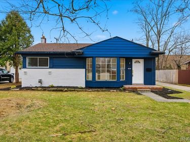 27427 Vargo Street, Livonia, MI 48152