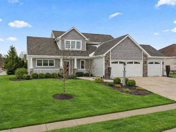 932 Clairborne Drive, Fort Wayne, IN 46818
