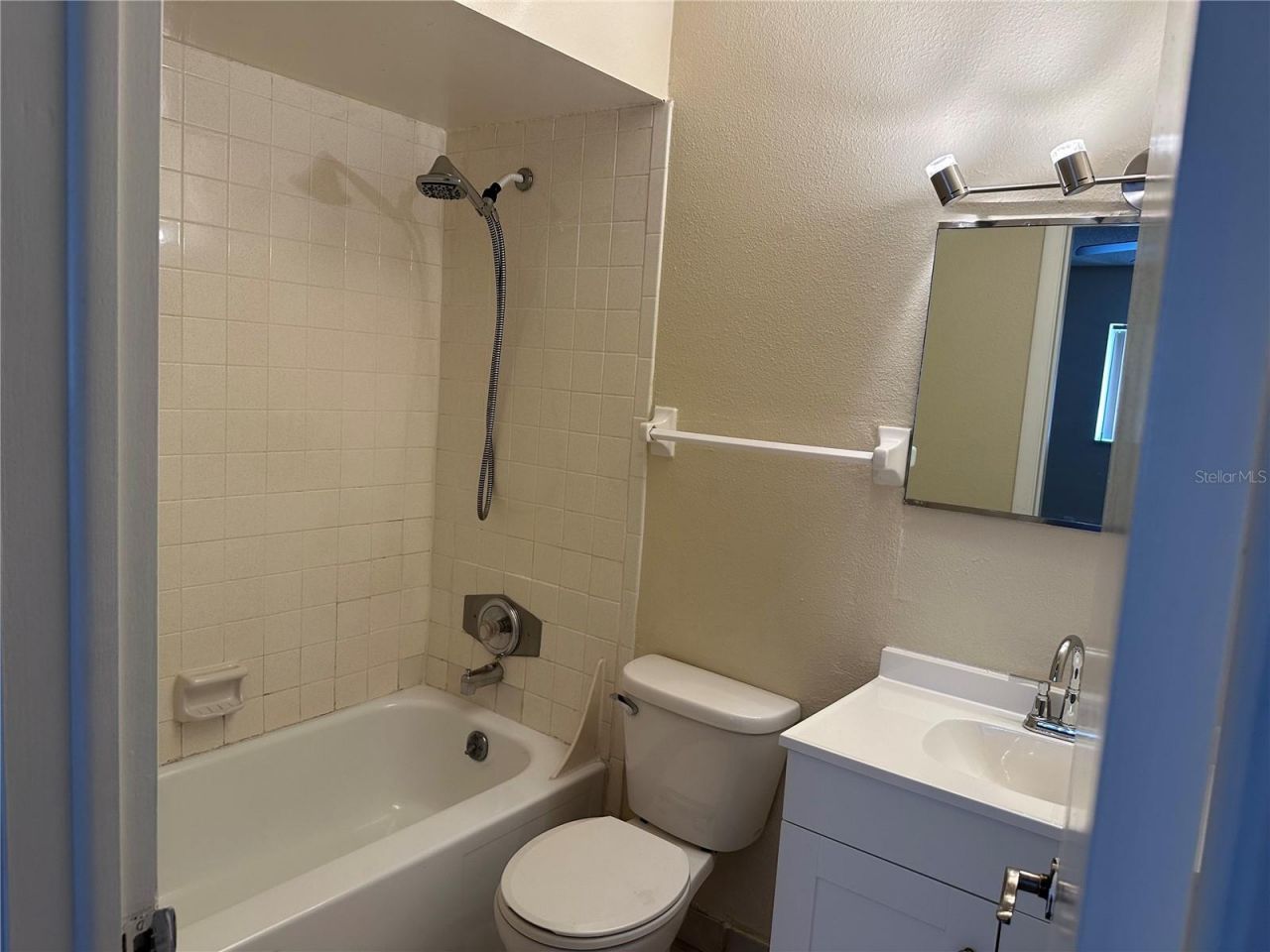 1000 Lake Of The Woods Boulevard, Unit 201E, Casselberry, FL 32730 Photo