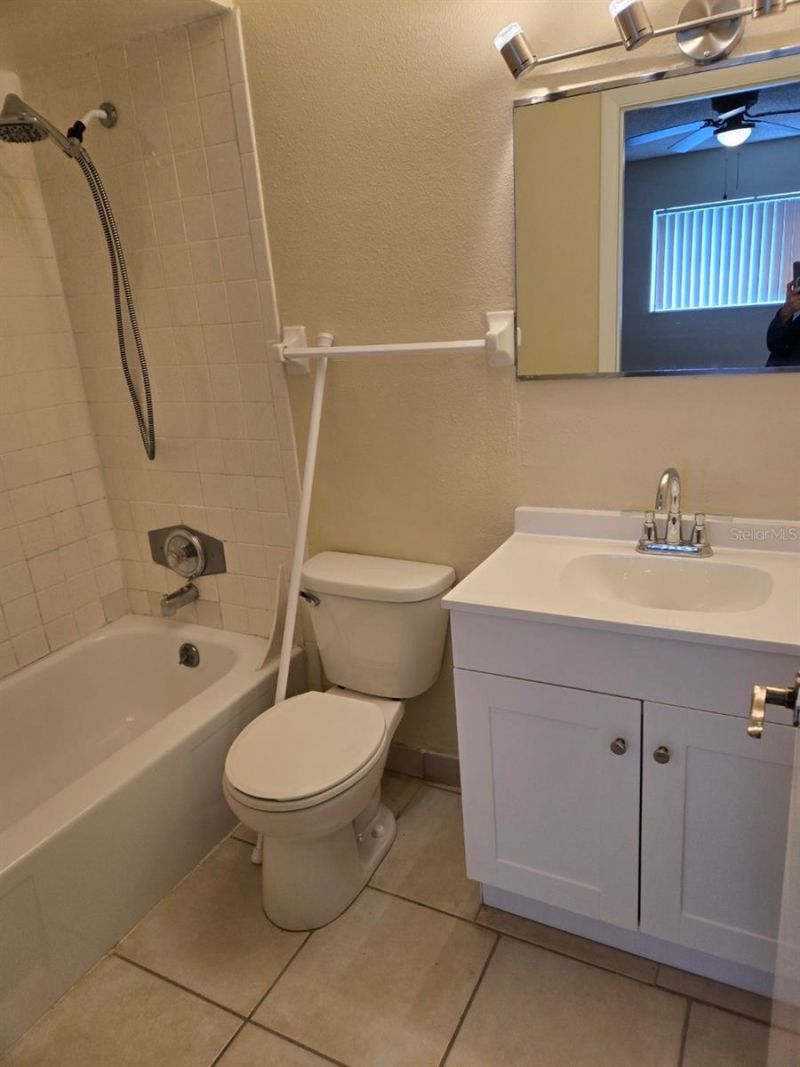 1000 Lake Of The Woods Boulevard, Unit 201E, Casselberry, FL 32730 Photo