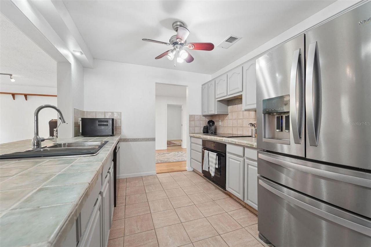 2007 Golf View Drive, Dunedin, FL 34698 Photo