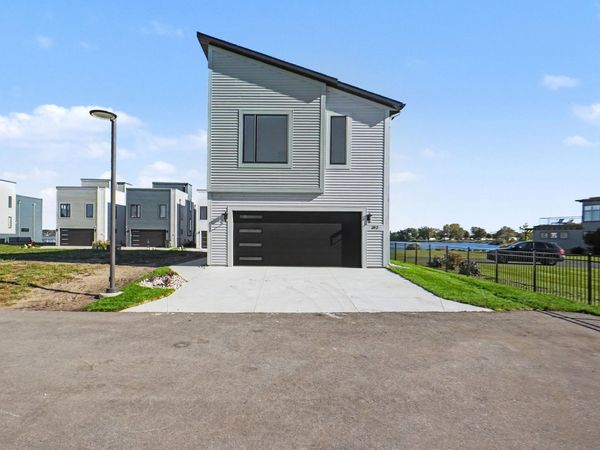 312 Edison Court, Unit 28, Muskegon, MI 49440