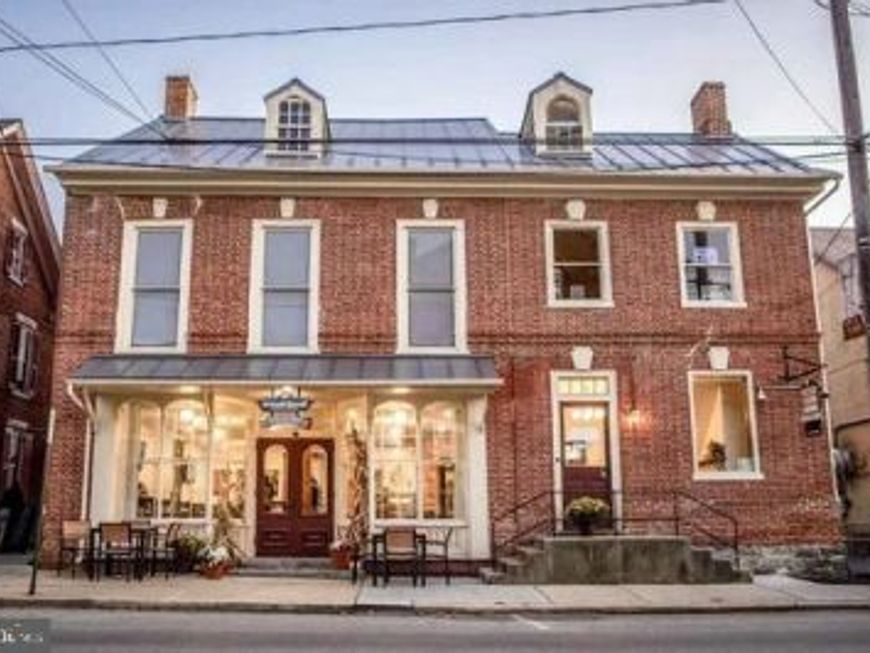 Tavern, Unit BUSINESS O, Strasburg, PA 17579 Main Photo