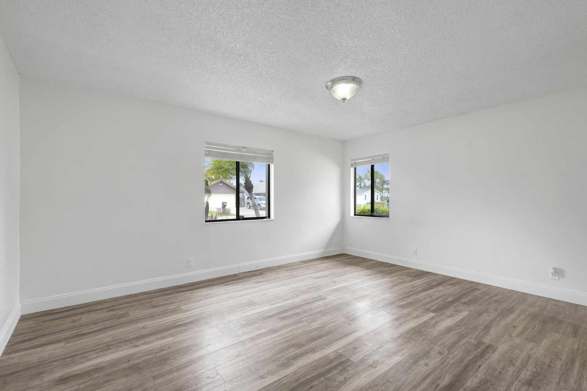 5127 E Woodstone Cir Circle E, Lake Worth, FL 33463 Photo