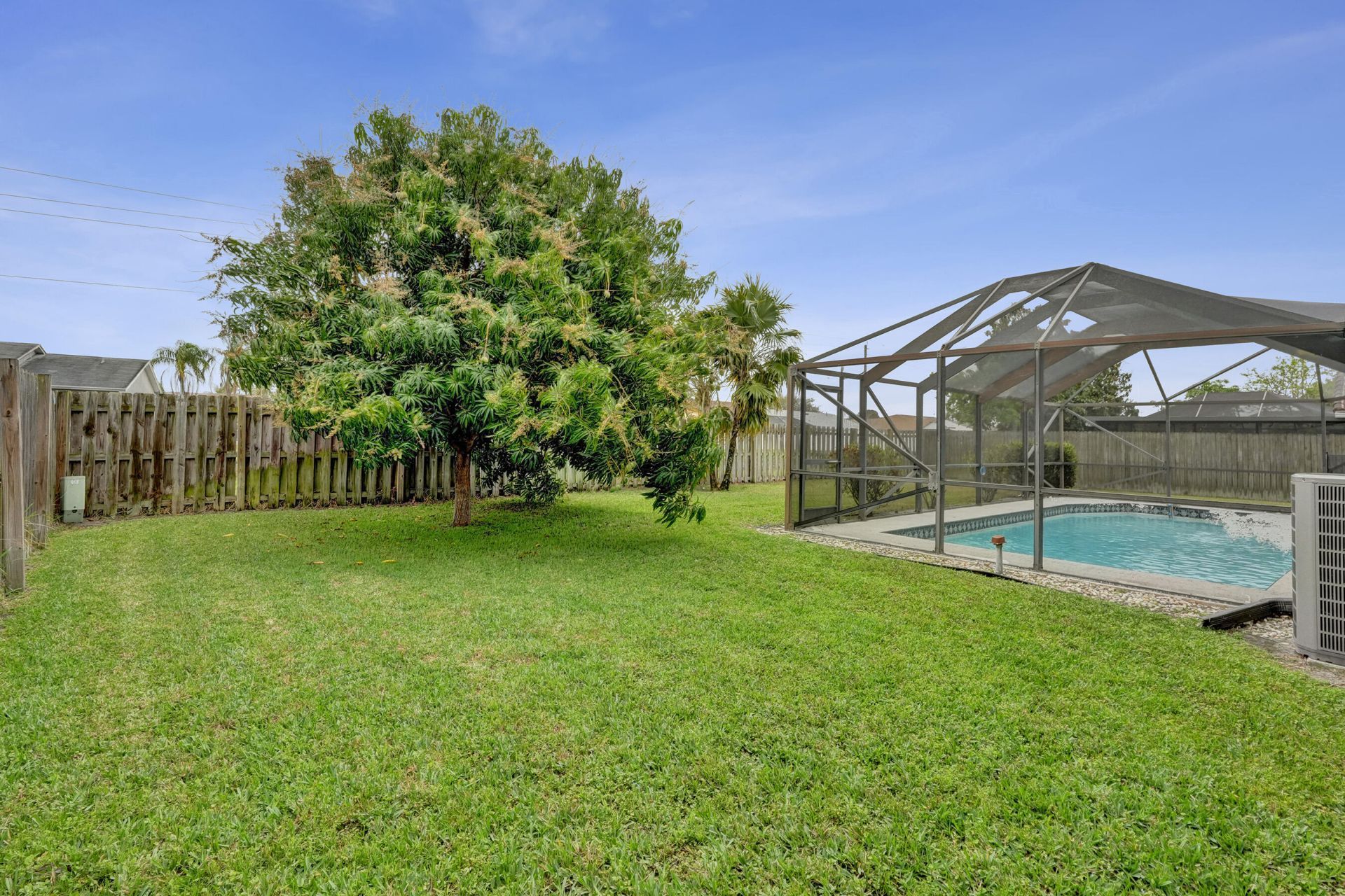 5127 E Woodstone Cir Circle E, Lake Worth, FL 33463 Photo