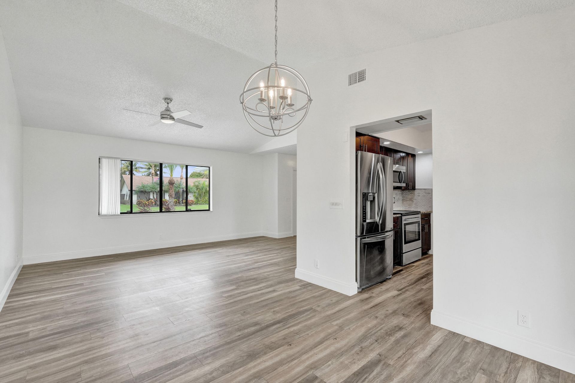 5127 E Woodstone Cir Circle E, Lake Worth, FL 33463 Photo