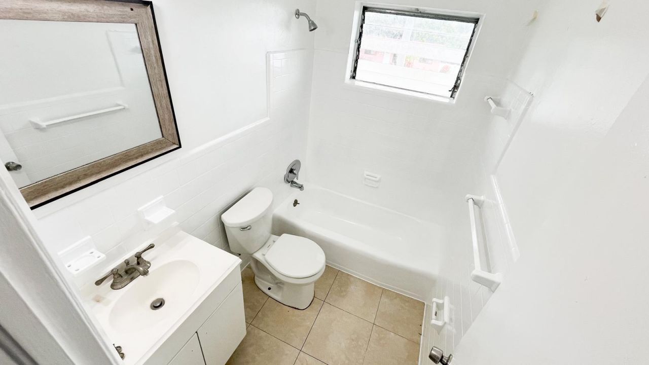 1251 W River Drive, Unit 6, Margate, FL 33063 Photo