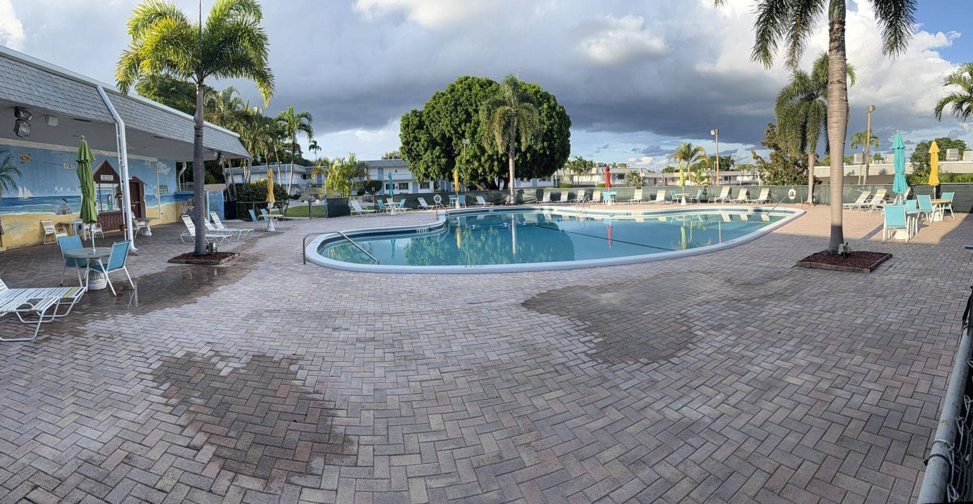 3160 Lake Osborne Drive, Unit 112, Lake Worth Beach, FL 33461 Photo