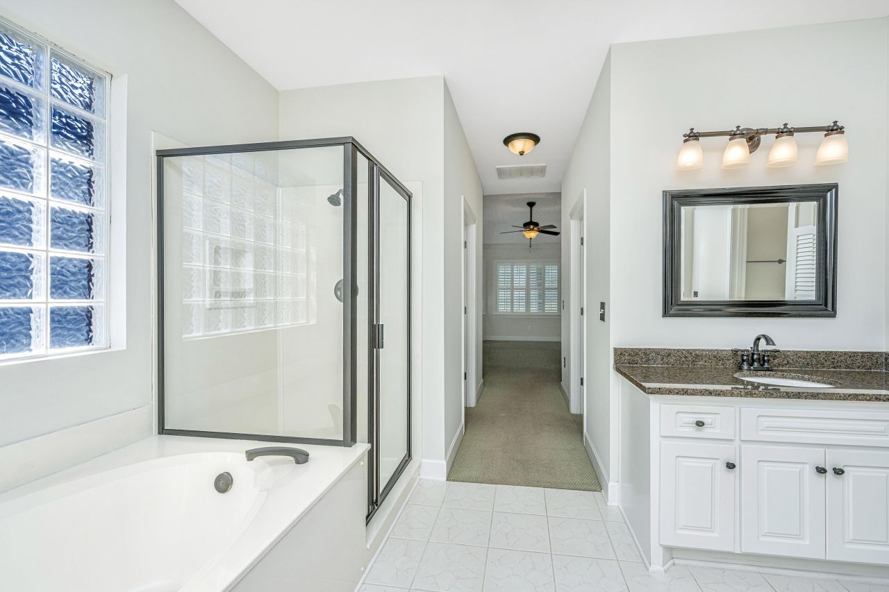 104 Sutton Lane Photo 22