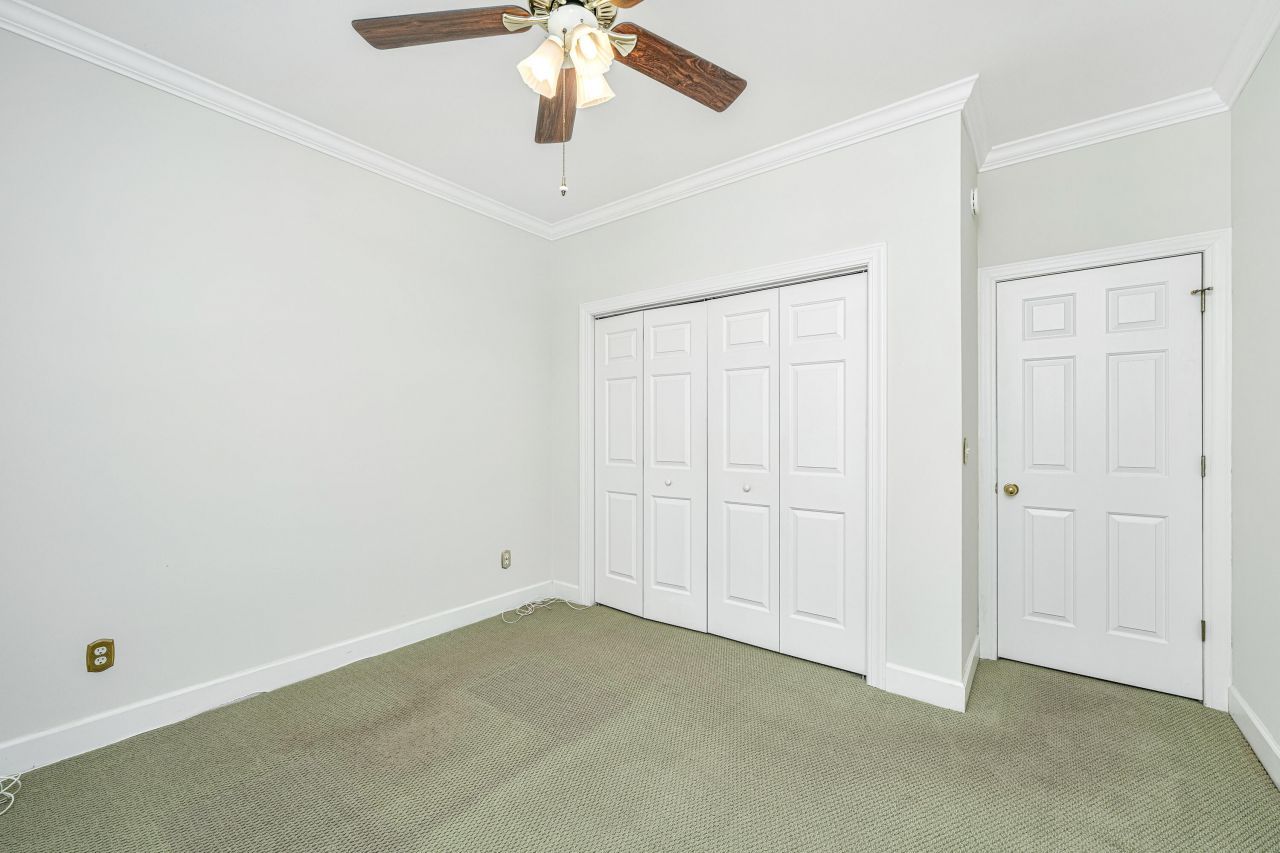 104 Sutton Lane Photo 27