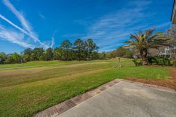 104 Sutton Lane photo 4