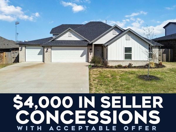 108 Phyllis Farm Road, Prairie Grove, AR 72753