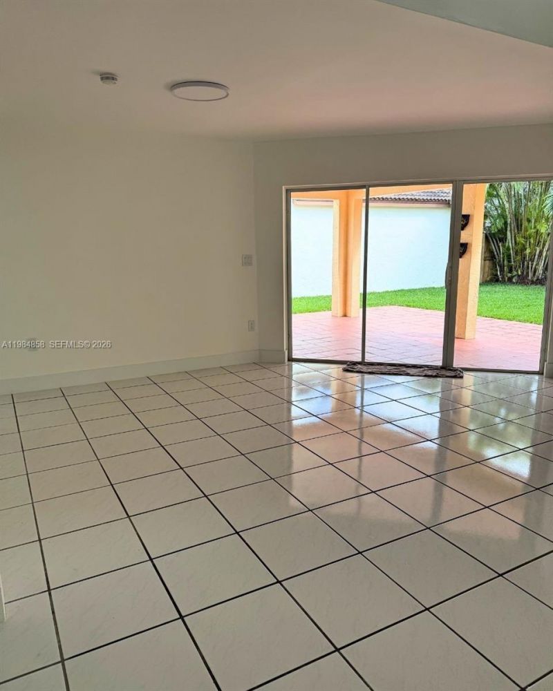 11776 SW 90th Ter , Miami, FL 33186 Photo