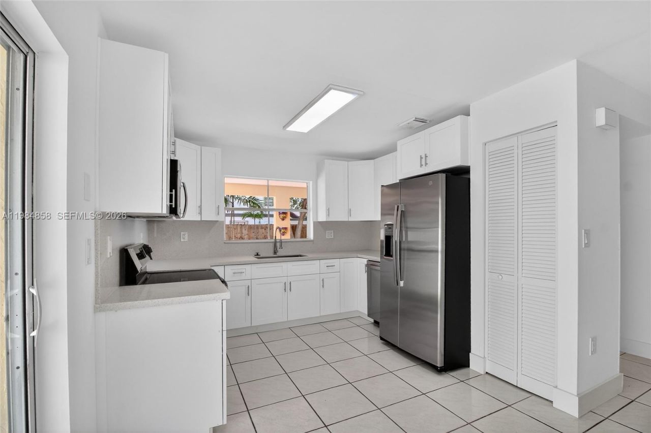 11776 SW 90th Ter , Miami, FL 33186 Photo